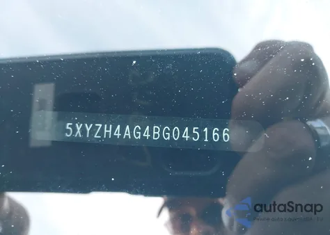 2011 Hyundai Santa Fe Se z USA, uszkodzony, nr VIN 5XYZH4AG4BG045166